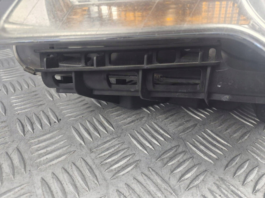 Frontscheinwerfer VW Touran 0301233201 Links Scheinwerfer Headlight SCH4270003194fn