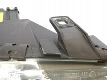 Laden Sie das Bild in den Galerie-Viewer, Frontscheinwerfer Land Rover Range III L322 XBC000386 0301185272 Xenon Rechts SCH1656787634tz