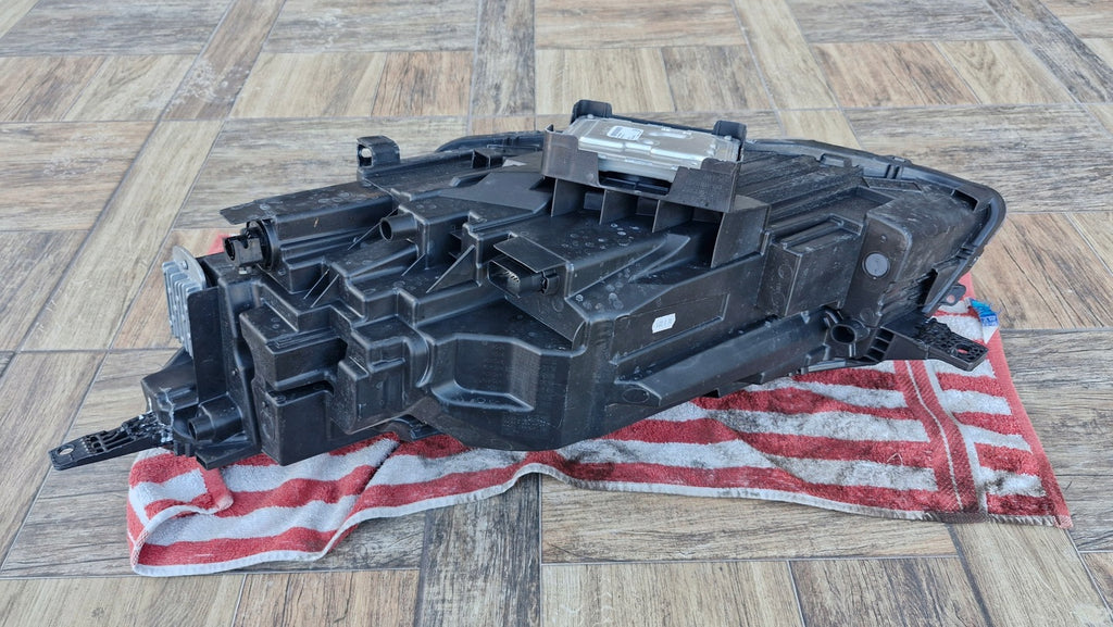 Frontscheinwerfer Ford Kuga LV4B-13E014-FE LED Rechts Scheinwerfer Headlight SCH2313024609rz
