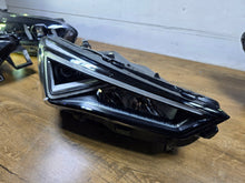 Laden Sie das Bild in den Galerie-Viewer, Frontscheinwerfer Seat Tarraco 5FJ941008J Rechts Scheinwerfer Headlight