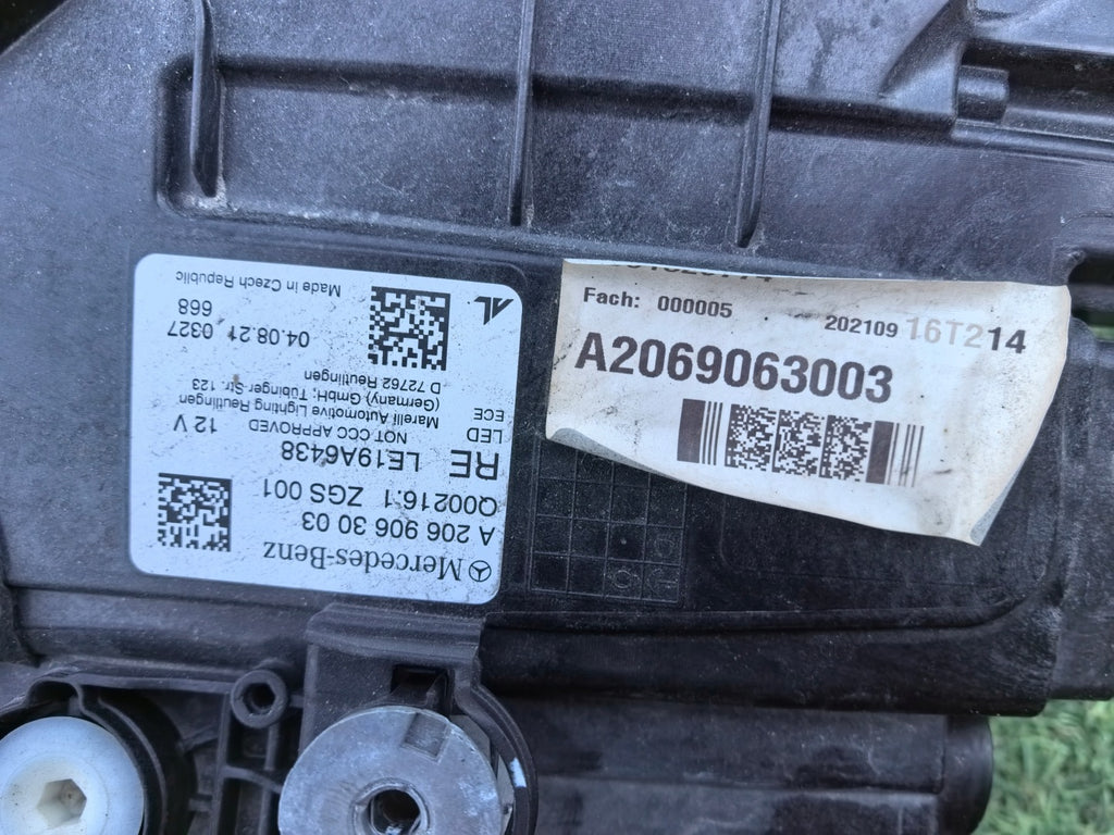 Frontscheinwerfer Mercedes-Benz W206 A2069063003 Full LED Rechts Headlight SCH1804205701wn