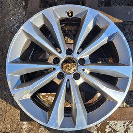 1x Alufelge 18 Zoll 7.5