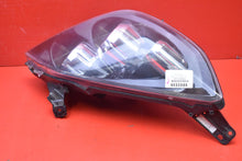 Laden Sie das Bild in den Galerie-Viewer, Frontscheinwerfer Opel Vectra C Ein Stück (Rechts oder Links) Headlight SCH5303118270rs