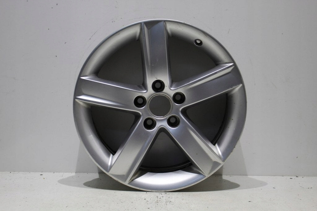 1x Alufelge 17 Zoll 7.5" 5x112 46ET Glanz Silber 8K0071497 Audi A4 B8 Rim Wheel