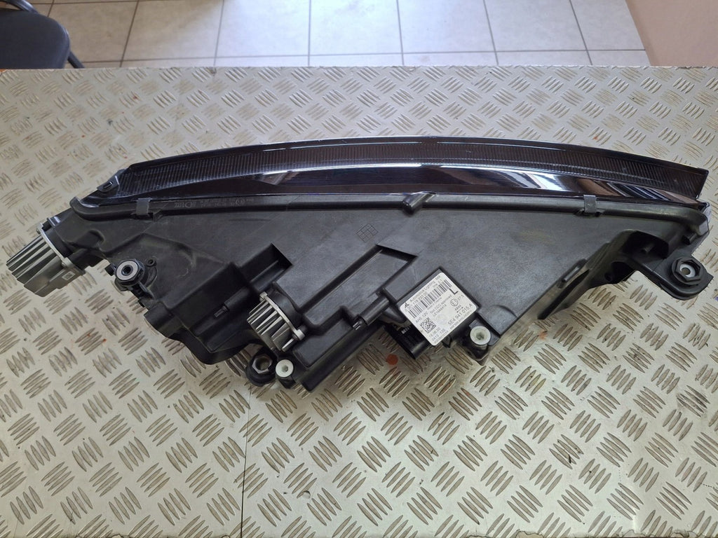 Frontscheinwerfer Skoda Octavia IV 5E4941015 LED Links Scheinwerfer Headlight SCH7217051129za