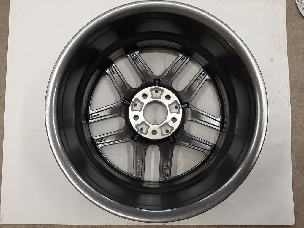 1x Alufelge 17 Zoll 7.5" 5x112 52ET Glanz A2464011502 Mercedes-Benz W176 W246