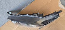 Load image into Gallery viewer, Frontscheinwerfer Toyota Yaris K06-EU Ein Stück (Rechts oder Links) Headlight