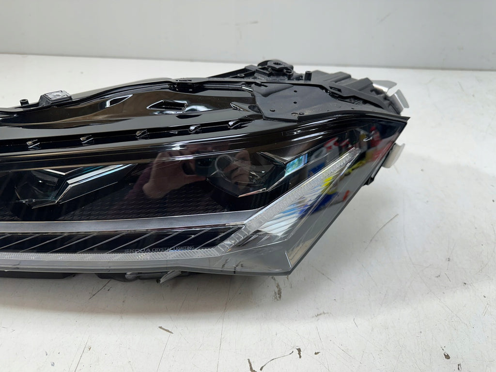 Frontscheinwerfer Skoda Superb 3P1941015AA LED Links Scheinwerfer Headlight SCH2328548768yy