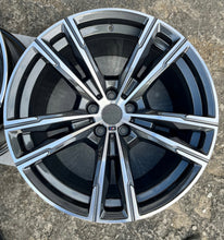 Load image into Gallery viewer, 1x Alufelge 19 Zoll 10.5" 5x112 28ET 8089561 BMW G05 Rim Wheel FEL2072033975aa
