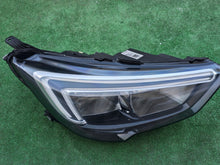 Laden Sie das Bild in den Galerie-Viewer, Frontscheinwerfer Opel Crossland X 13467968 LED Rechts Scheinwerfer Headlight SCH4626168451wc