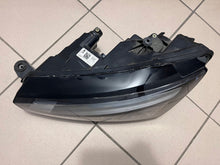 Laden Sie das Bild in den Galerie-Viewer, Frontscheinwerfer Skoda Scala 657941015 Full LED Links Scheinwerfer Headlight SCH2921824562ol