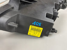 Laden Sie das Bild in den Galerie-Viewer, Frontscheinwerfer Mercedes-Benz A1698290161 A1698200261 Ein Satz Headlight SCH5216813412yp