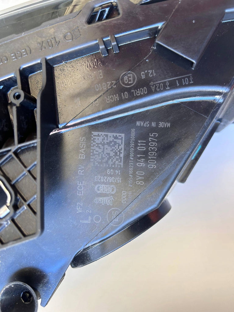 Frontscheinwerfer Audi A3 8Y0941011 8Y0941012 Full LED Rechts oder Links