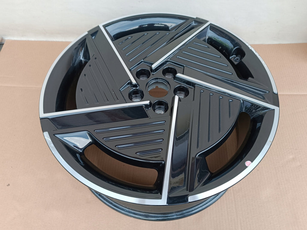 1x Alufelge 20 Zoll 8.5" 5x114.3 54 5ET 52910-G1710 Hyundai Rim Wheel FEL4190067189kt