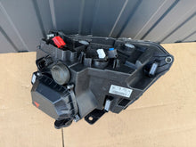 Laden Sie das Bild in den Galerie-Viewer, Frontscheinwerfer VW Amarok 90076592 Xenon Rechts Scheinwerfer Headlight SCH6904324984mg