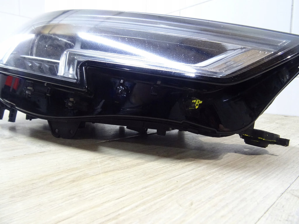 Frontscheinwerfer Audi A4 B9 8W0941034 8W0941774 LED Rechts Headlight