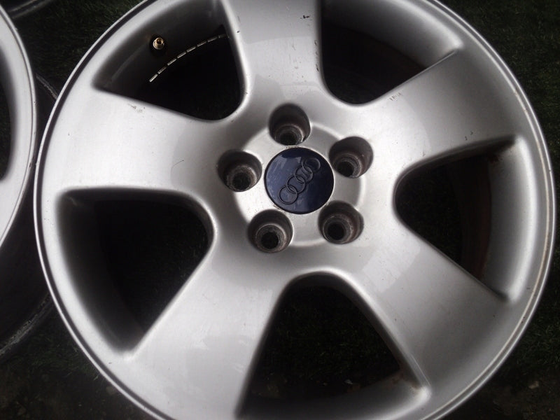 4x Alufelge 16 Zoll 6.5" 5x100 42ET Glanz Grau Audi I Rim Wheel FEL1901288121wd