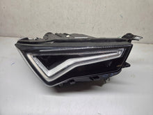 Laden Sie das Bild in den Galerie-Viewer, Frontscheinwerfer Seat Ateca 576941032B Rechts Scheinwerfer Headlight SCH7171077194yp