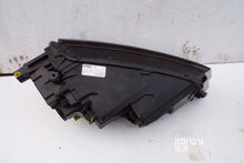 Laden Sie das Bild in den Galerie-Viewer, Frontscheinwerfer Skoda Karoq 57B941015F LED Links Scheinwerfer Headlight SCH6435470332qi