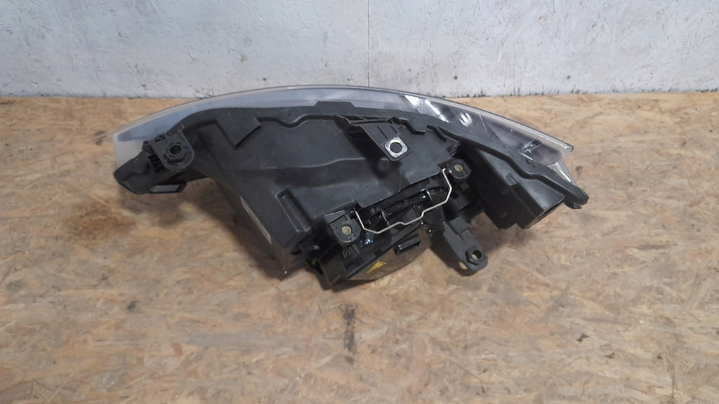Frontscheinwerfer Seat Ibiza IV Xenon Rechts Scheinwerfer Headlight SCH8196700519xi