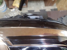 Load image into Gallery viewer, Frontscheinwerfer VW Sportsvan 517941081 Full LED Links Scheinwerfer Headlight SCH2299373694ak