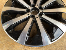 Laden Sie das Bild in den Galerie-Viewer, 1x Alufelge 19 Zoll 7.5" 5x112 53ET A2474013100 Mercedes-Benz W247 Rim Wheel FEL7978692080kp