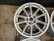 Laden Sie das Bild in den Galerie-Viewer, 4x Alufelge 17 Zoll 7.5" 5x112 27ET Silber 6868217 BMW 5 G31 G30 Rim Wheel FEL2131699198oj