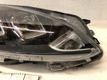 Laden Sie das Bild in den Galerie-Viewer, Frontscheinwerfer Ford Kuga III LV4B13W029AG Rechts Scheinwerfer Headlight SCH6613535997iv