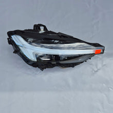 Load image into Gallery viewer, Frontscheinwerfer Volvo Xc60 II 32404710 LED Rechts Scheinwerfer Headlight SCH7178181365rh