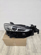 Laden Sie das Bild in den Galerie-Viewer, Frontscheinwerfer Mazda 6 Gj GRF5-51040 Full LED Ein Stück (Rechts oder Links)