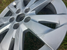 Load image into Gallery viewer, 1x Alufelge 16 Zoll 6.5" 5x108 47ET 9816963177 Citroën Berlingo Partner FEL2996900267of