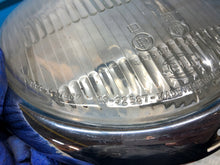 Laden Sie das Bild in den Galerie-Viewer, Frontscheinwerfer VW Beetle LE1801A K1049 K11667 19-32587 Vorderseite Headlight SCH4166163233ad