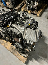 Load image into Gallery viewer, Motor Toyota Auris Yaris 8NR 1.2 Benzin Engine Unkomplett