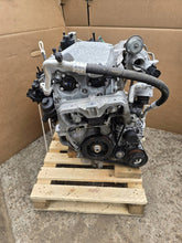 Load image into Gallery viewer, Motor Mercedes-Benz 274910 1.6 110TKm 2014 Benzin Engine Komplett