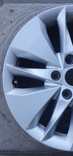 Load image into Gallery viewer, 1x Alufelge 16 Zoll 7.0" 5x112 46ET 5E3601025AH Skoda Superb I Rim Wheel FEL3362004770nr