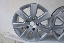 Load image into Gallery viewer, 1x Alufelge 17 Zoll 7.5&quot; 5x130 60ET Matt Silber 7P6601025 VW Touareg 7p6