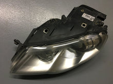 Laden Sie das Bild in den Galerie-Viewer, Frontscheinwerfer VW Passat Xenon Links Scheinwerfer Headlight