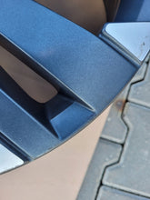 Load image into Gallery viewer, 1x Alufelge 18 Zoll 7.5" 5x120 45ET Glanz Schwarz 2H6601025 VW Amarok Multivan FEL4591389184hy
