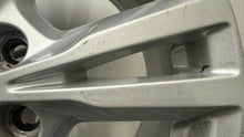 Laden Sie das Bild in den Galerie-Viewer, 1x Alufelge 17 Zoll 7.5" 5x108 55ET Glanz Silber EM2C-1007-A1A Ford Rim Wheel FEL1364208890tf