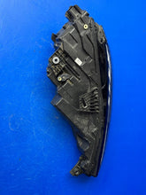 Laden Sie das Bild in den Galerie-Viewer, Frontscheinwerfer Audi 8Y0941035F LED Links Scheinwerfer Headlight