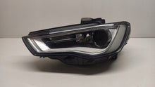 Laden Sie das Bild in den Galerie-Viewer, Frontscheinwerfer Audi A3 8V0941031 Xenon Links Scheinwerfer Headlight