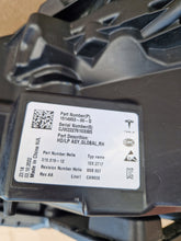 Laden Sie das Bild in den Galerie-Viewer, Frontscheinwerfer Tesla Model 3 151495300-D FULL LED Rechts Headlight