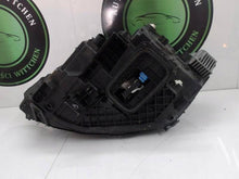 Load image into Gallery viewer, Frontscheinwerfer Mercedes-Benz W247 A2479067001 Rechts Scheinwerfer Headlight SCH6514109637lt