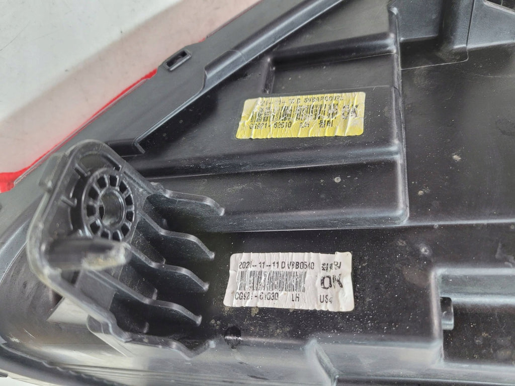 Frontscheinwerfer Hyundai Staria 92101CG000 Links Scheinwerfer Headlight SCH6735845230jl