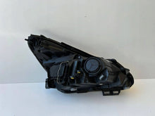 Load image into Gallery viewer, Frontscheinwerfer Opel Corsa D 13392705 Links Scheinwerfer Headlight