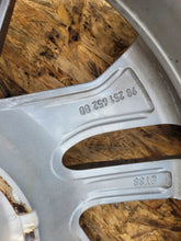 Load image into Gallery viewer, 1x Alufelge 16 Zoll 6.5" 4x108 38ET 9825165280 Peugeot Rim Wheel FEL3742330604tj