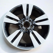 Laden Sie das Bild in den Galerie-Viewer, 1x Alufelge 18 Zoll 7.5&quot; 5x112 A2464010402 Mercedes-Benz Rim Wheel