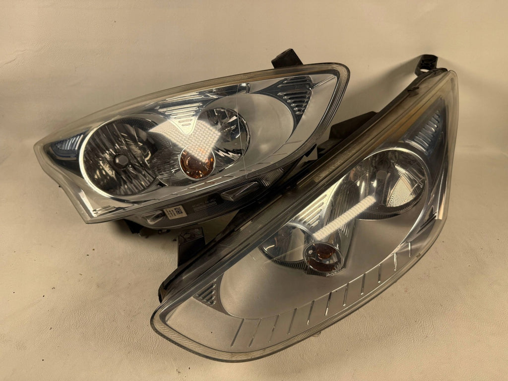 Frontscheinwerfer Ford B-Max AV113W030 AV113W29 Ein Stück (Rechts oder Links) SCH2675114762un