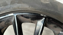 Load image into Gallery viewer, 1x Alufelge 19 Zoll 8.0&quot; 5x112 43,5ET A1564012800 Mercedes-Benz X156 Rim Wheel