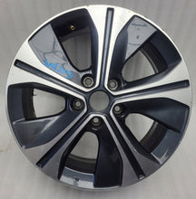 Load image into Gallery viewer, 1x Alufelge 17 Zoll 6.5" 5x114.3 45ET Glanz Graphit N86701 Mg X-Trail I Pulsar FEL3861957650rj